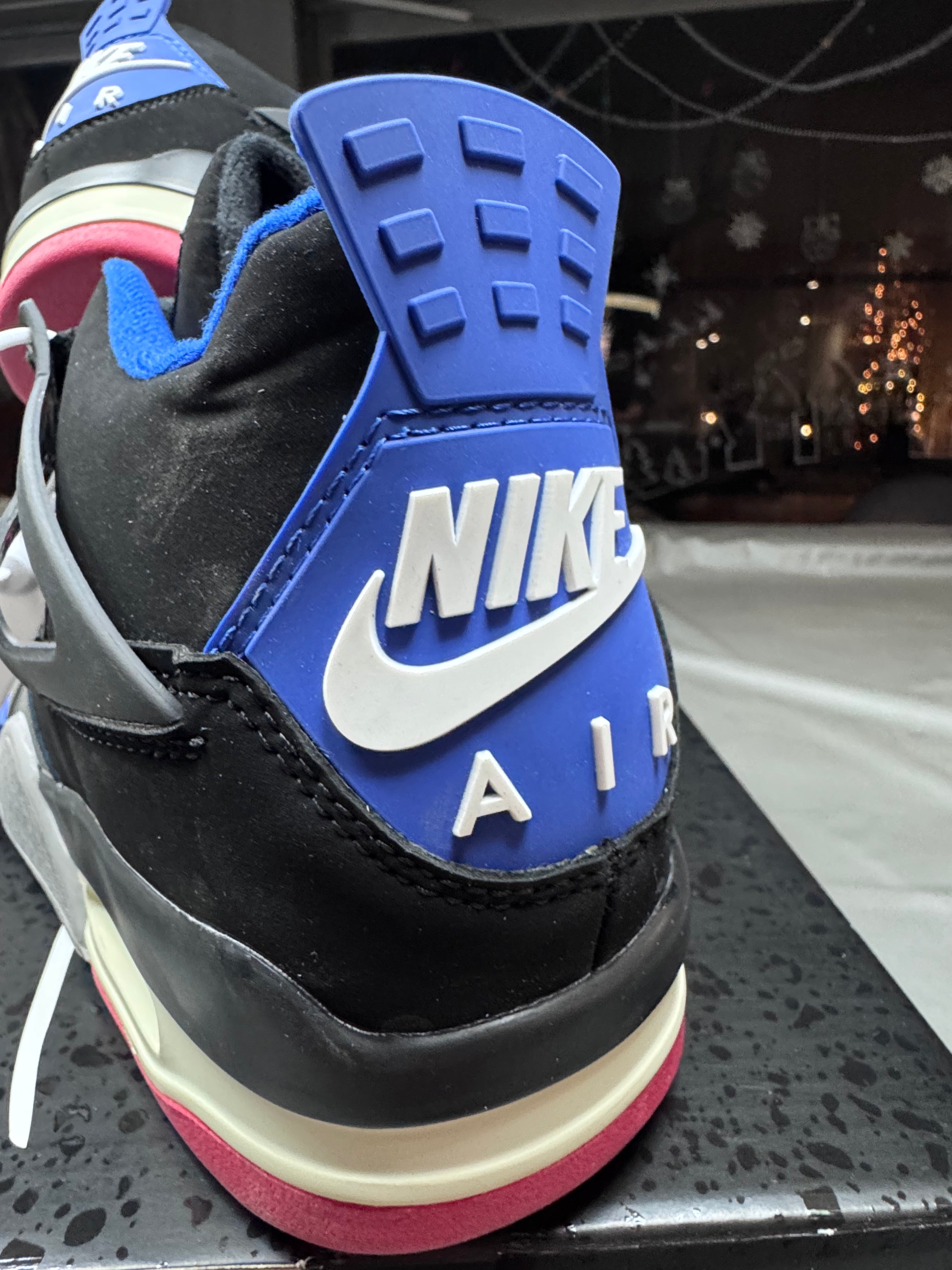 Jordan 4 RARE AIR Importación