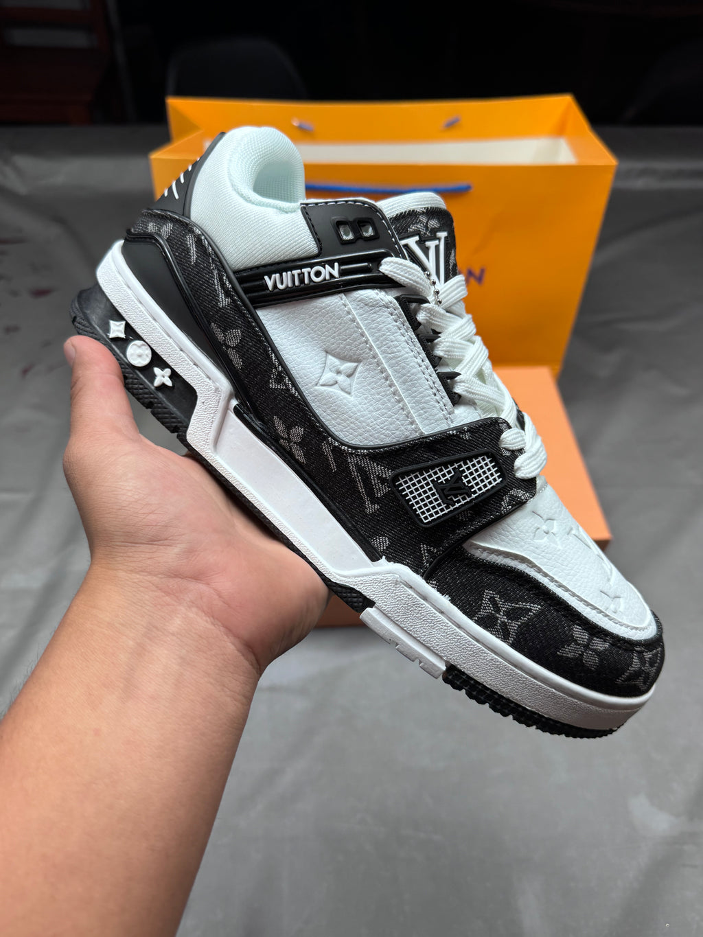 Louis Vuitton Trainer 'Denim Noir Importación