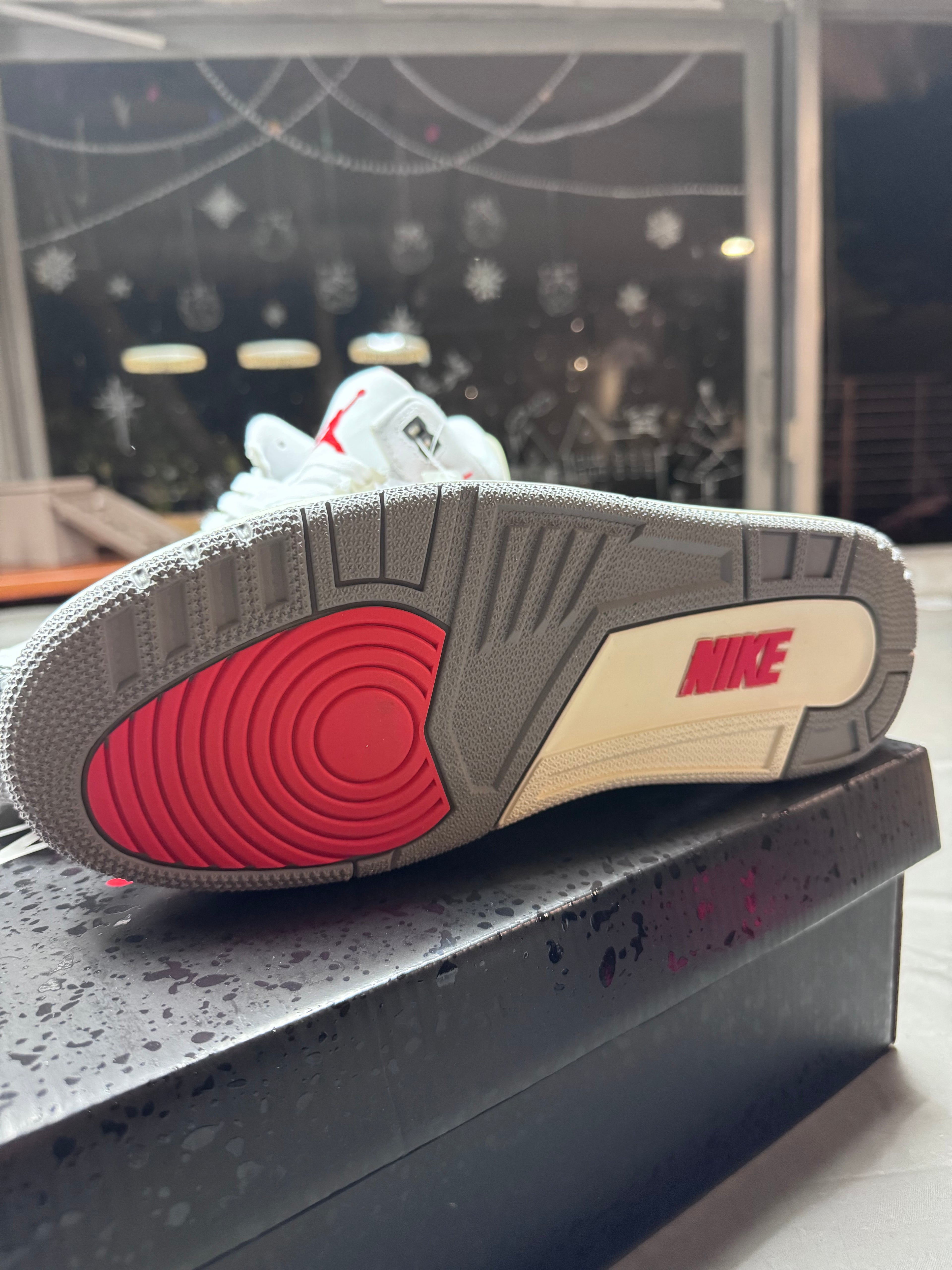 Air Jordan 3 "White Cement Reimagined" - Importación